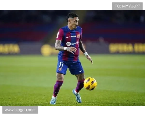 帽子戏法+两送助攻，拉菲尼亚当选西甲8月最佳球员